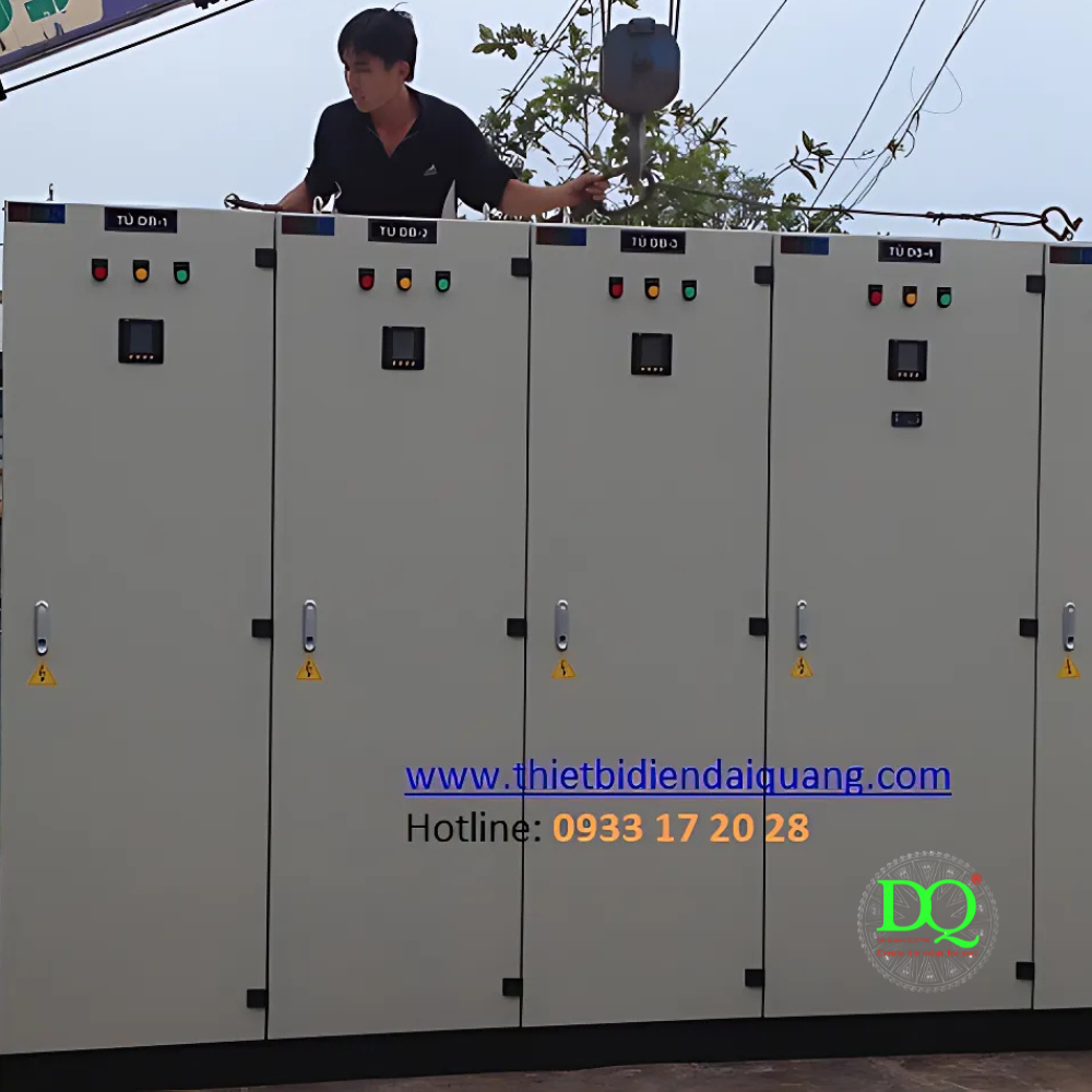 Tủ Điện Chứa ACB hoặc MCCB