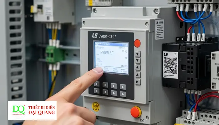 Biến tần mini LS Electric, model SV004iC5-1F tại Thiết Bị Điện Đại Quang