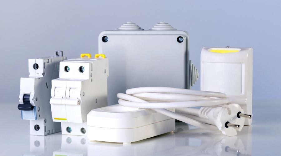 Cách Chọn Thiết Bị Điện Chính Hãng An Toàn